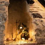 Cindro House Вилла *