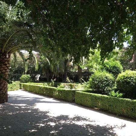 Cindro House بودْسْتغانا