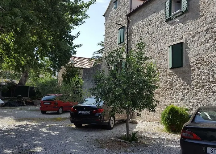 Cindro House * Podstrana