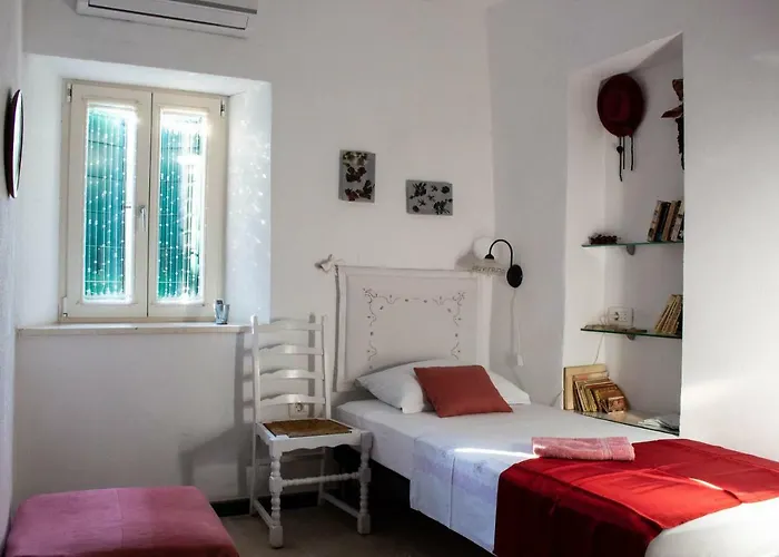 Cindro House Villa